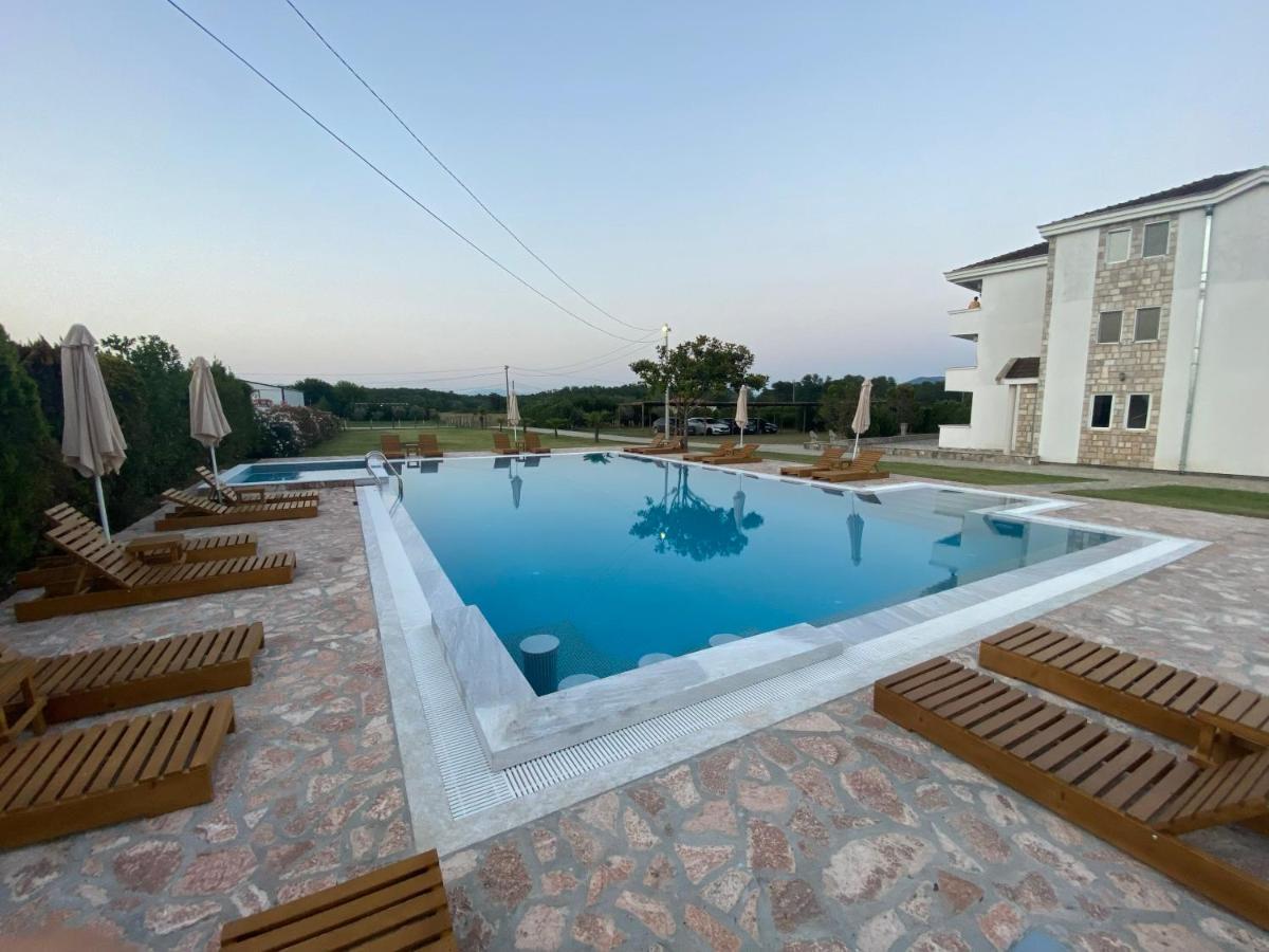 Apartments Catalic Ulcinj Exteriör bild